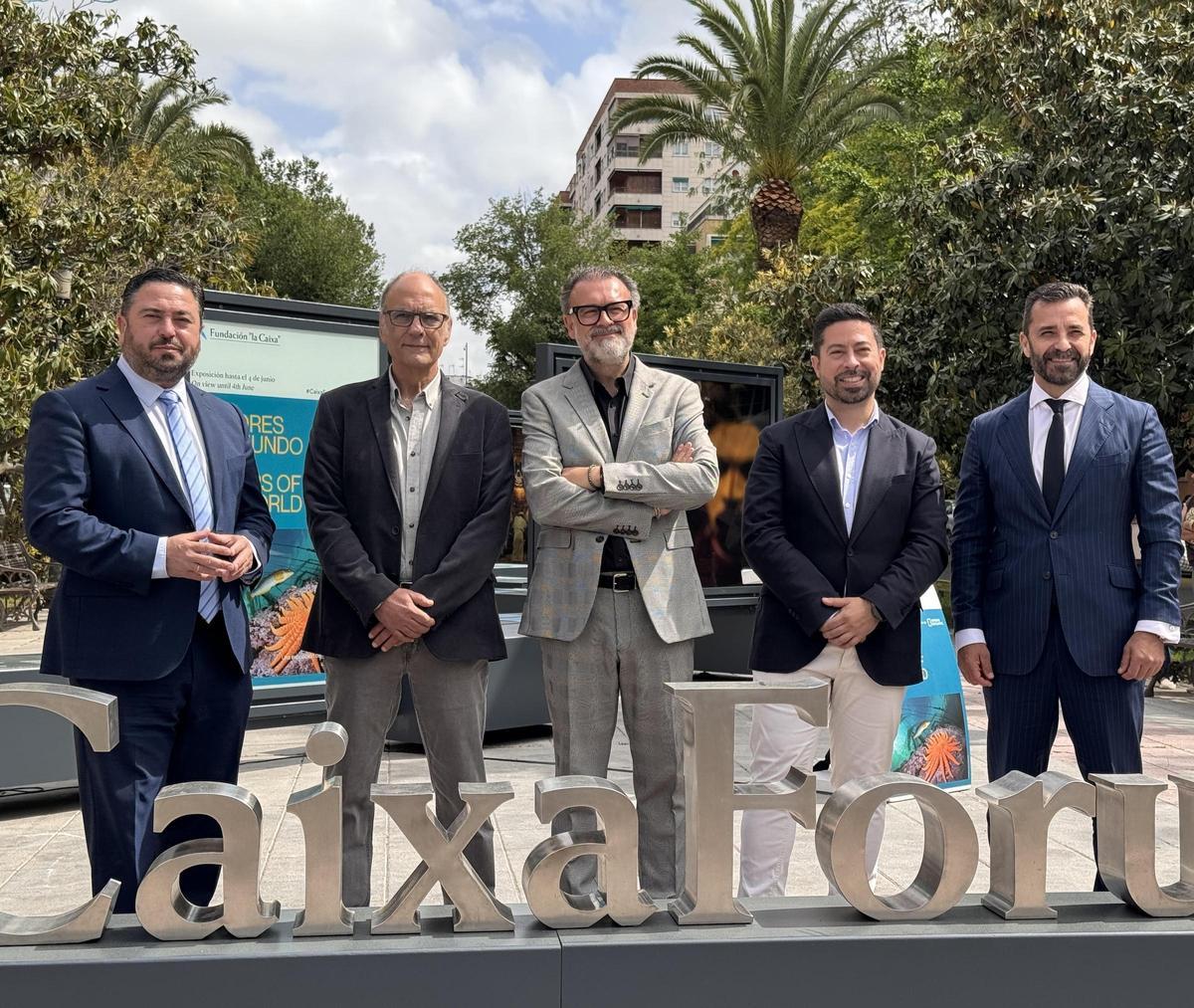 Entidades durante la presentación de 'Colores del Mundo'