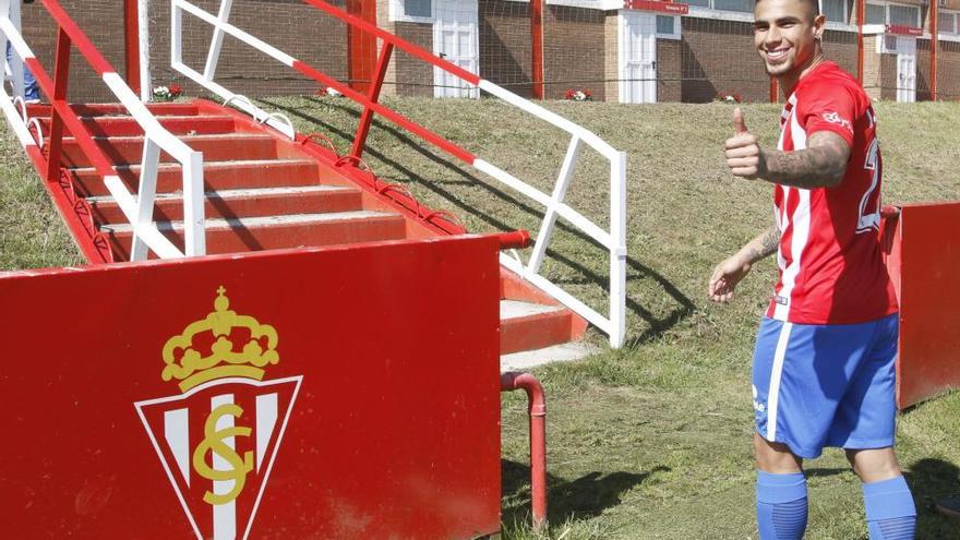 Presentación de Juan S. Quintero como jugador del Sporting