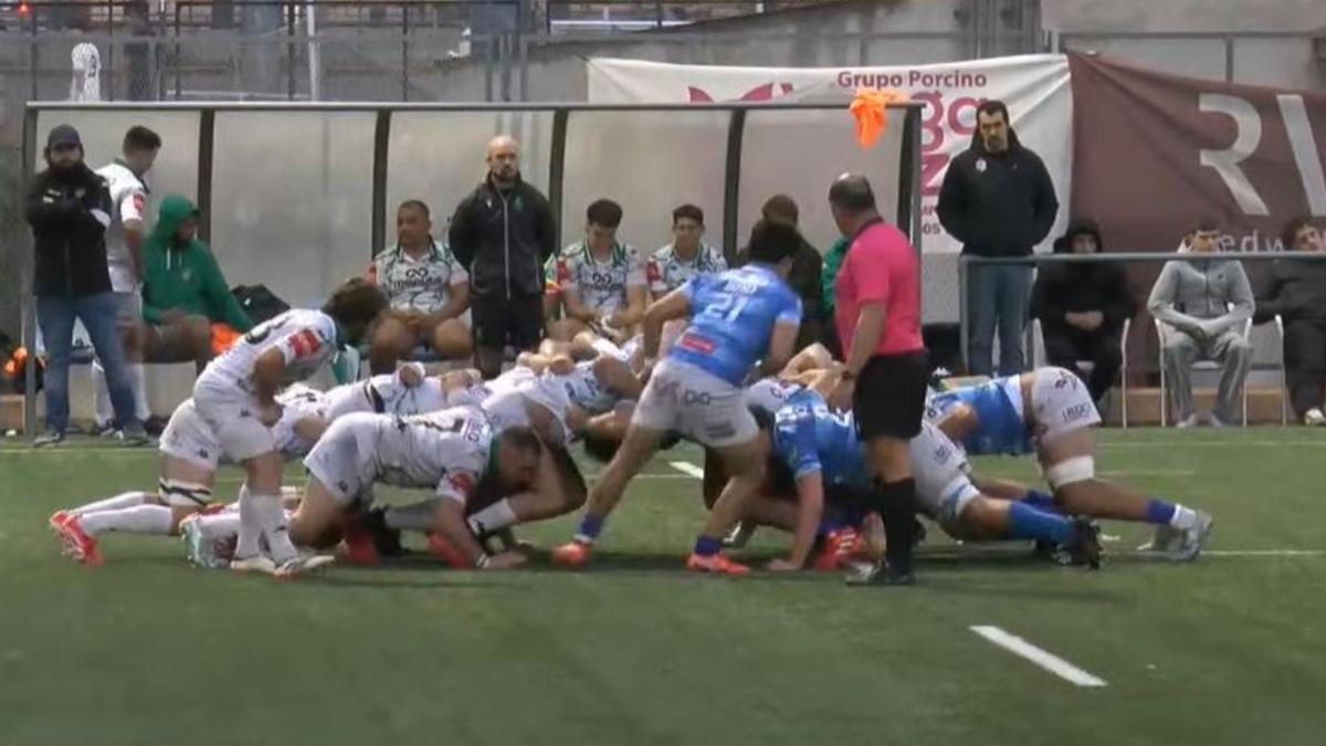 El Rugby Club Valencia cerró su participación en la Copa del Rey con una derrota por 5-57 frente al Club de Rugby Complutense Cisneros en el Polideportivo Quatre Carreres.