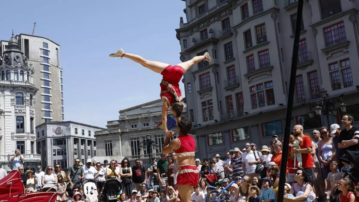 Oviedo se vuelca con Cafca en una edición marcada por la alta participación: "La ciudad volvió a convertirse en un gran escenario"