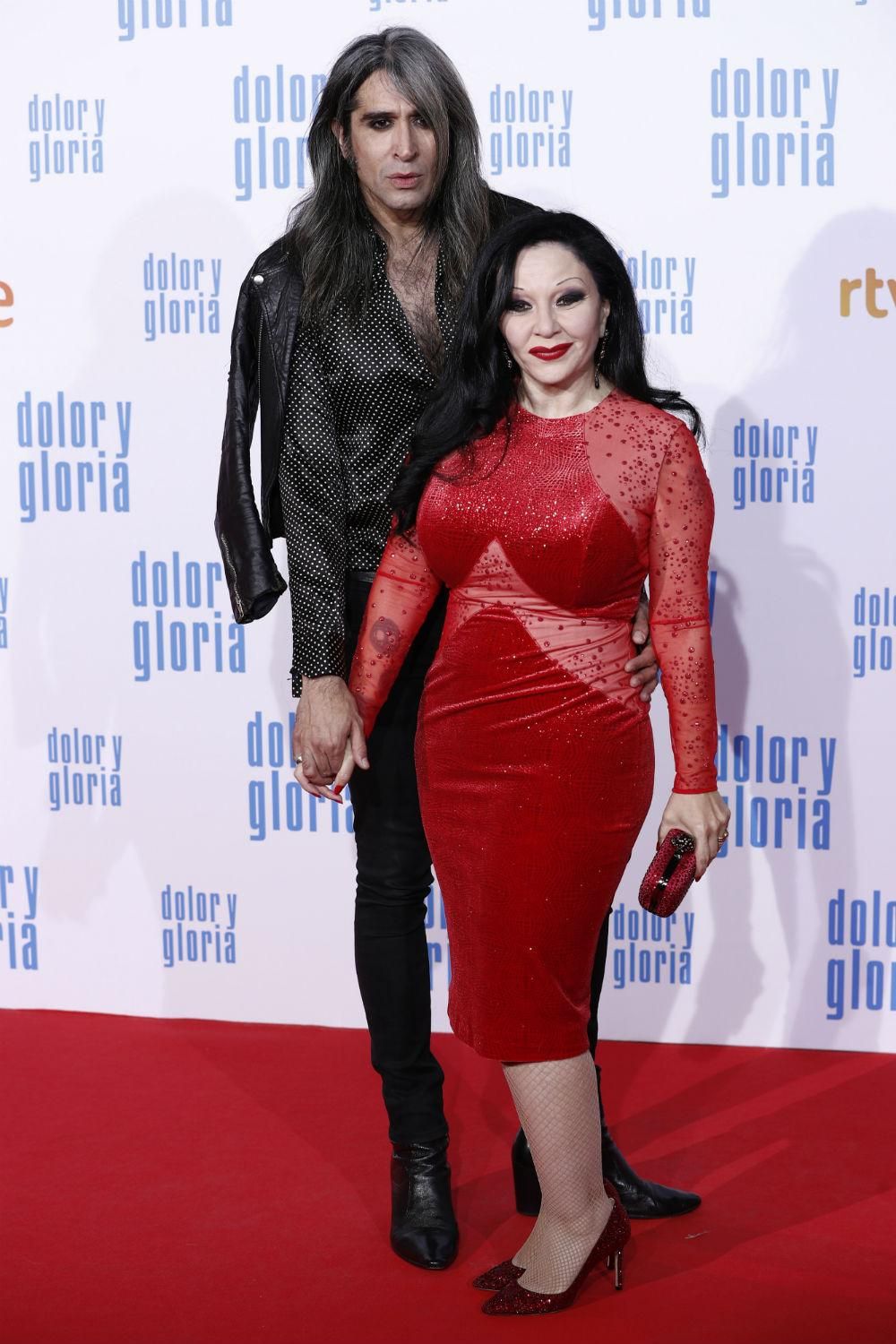 Mario Vaquerizo y Alaska en el estreno de 'Dolor y Gloria'