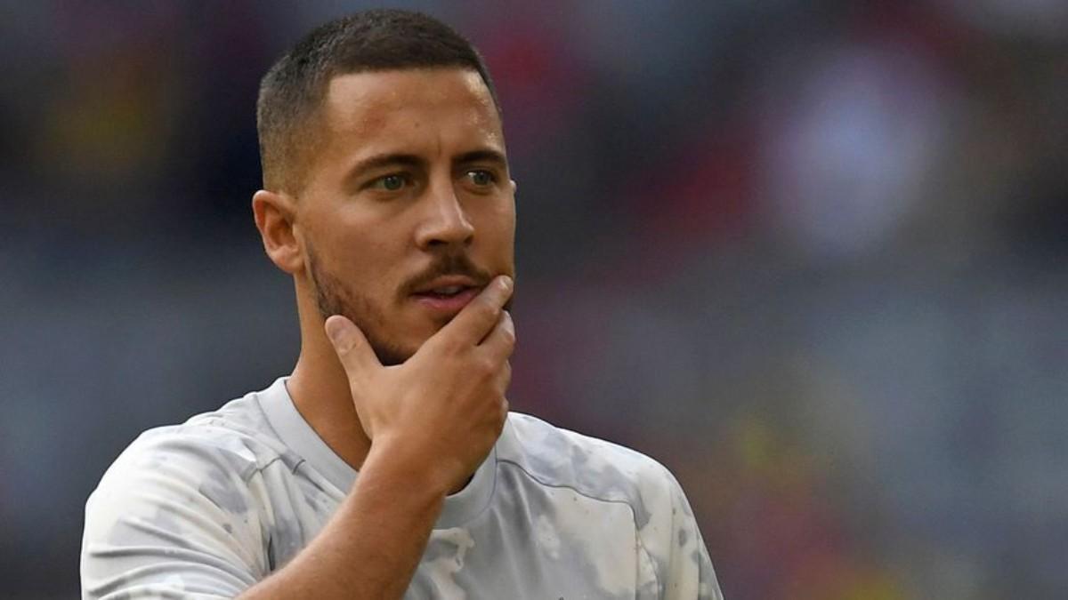 ¡Lo difícil era fallar! El error de Hazard se hace viral