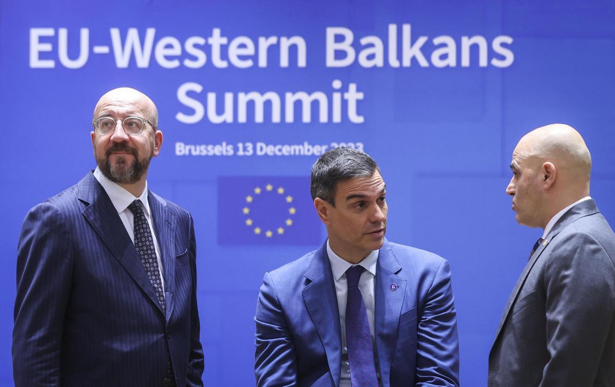 Sánchez afirma que no hay proyecto europeo sin la suma de los Balcanes Occidentales.