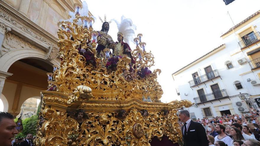 La hermandad de la Estrella regresa a la parroquia de San Fernando