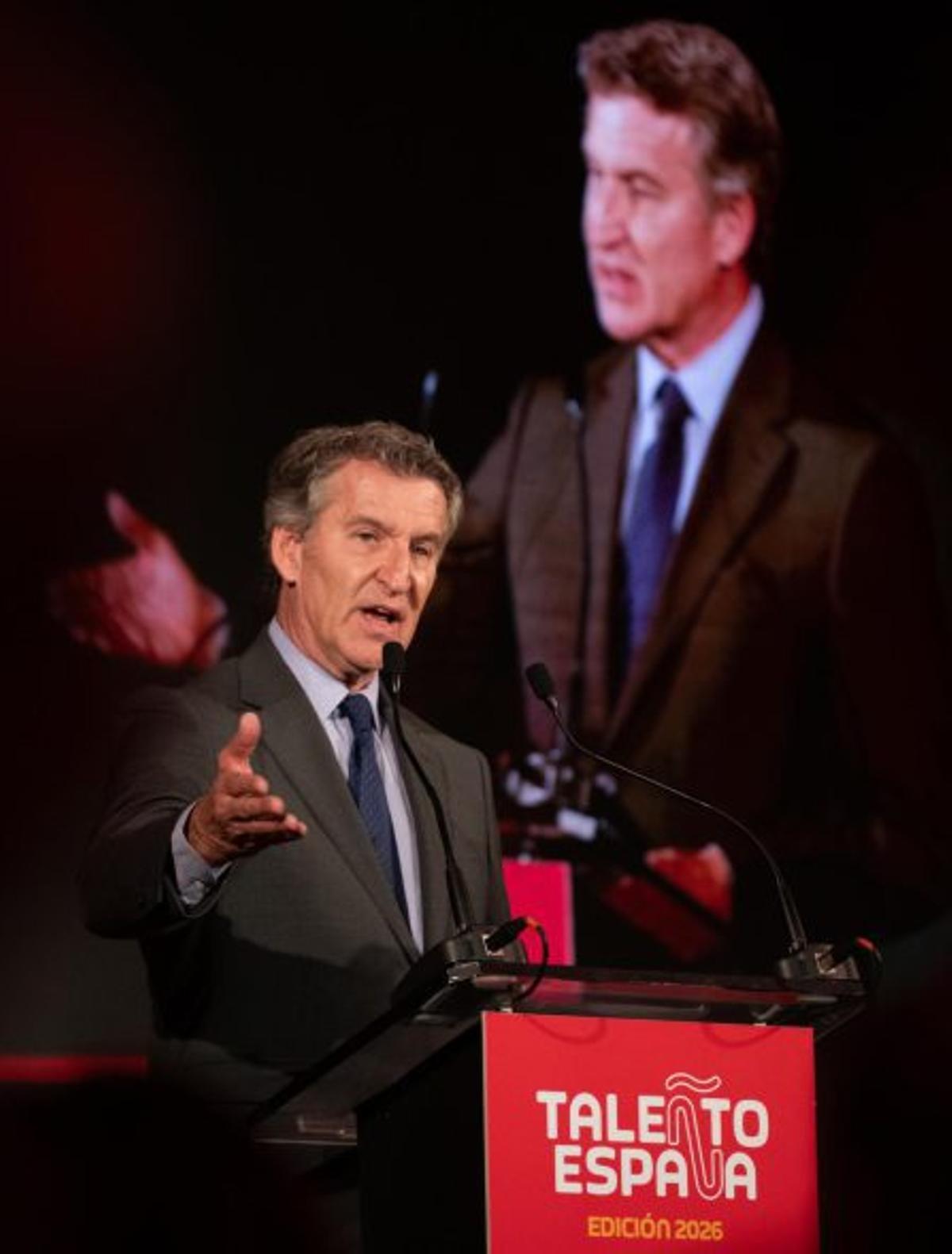 Feijóo demana que "l’honestedat torni a la vida pública"