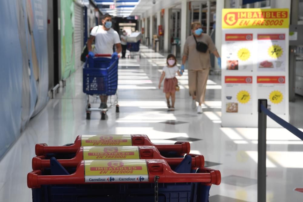 Desescalada A Coruña | Reabren centros comerciales