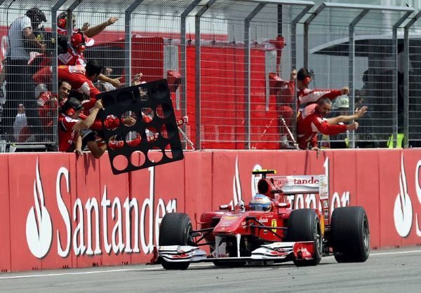 Alonso gana en Hockenheim y doblete para Ferrari