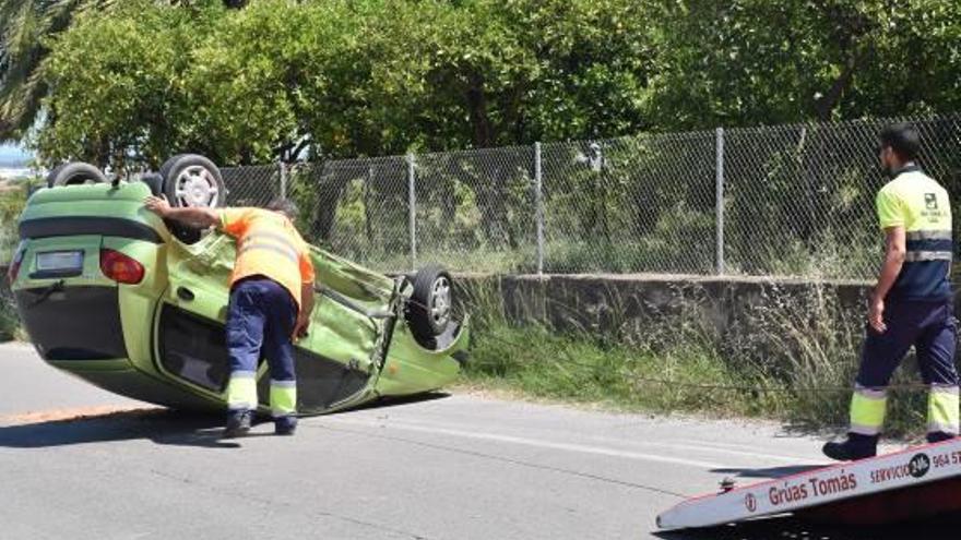 Una mujer herida en un accidente en Onda