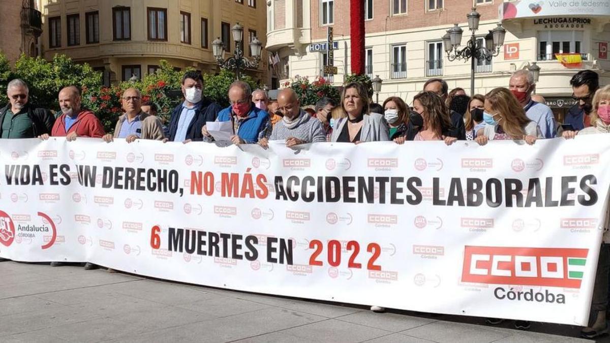 UGT y CCOO exigen la puesta en marcha de la campaña 'Unidos/as en ...
