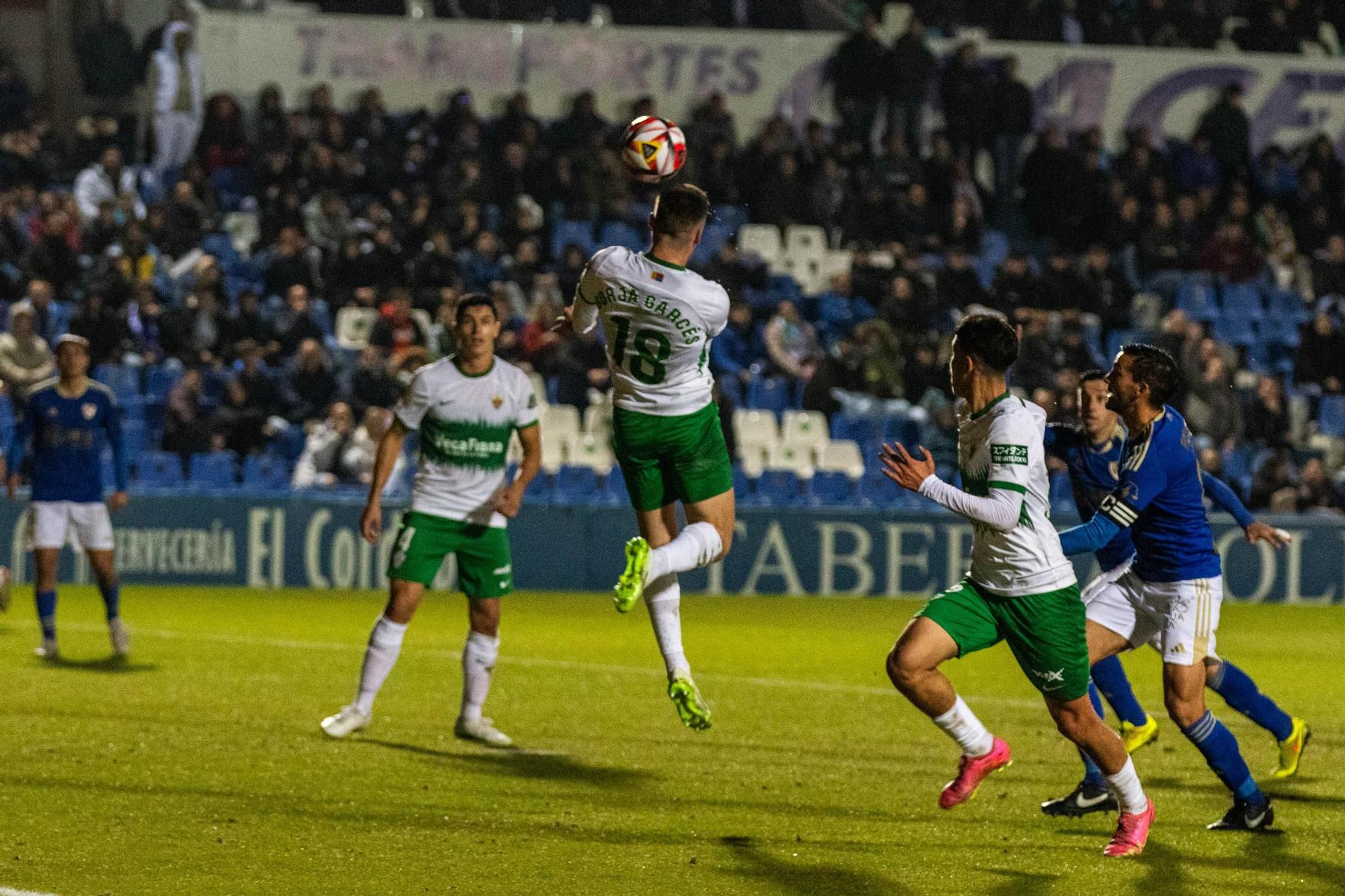 Linares - Elche: las imágenes del partido