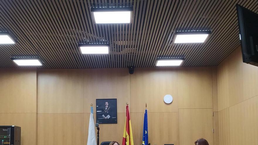 Condenada por desvalijar a su compañera de piso en Ourense: le robó las joyas y el móvil y usó su tarjeta de crédito