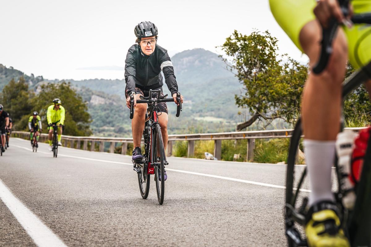 Elisabeth Stampa en el Zafiro IRONMAN 70.3 Alcúdia-Mallorca 2023