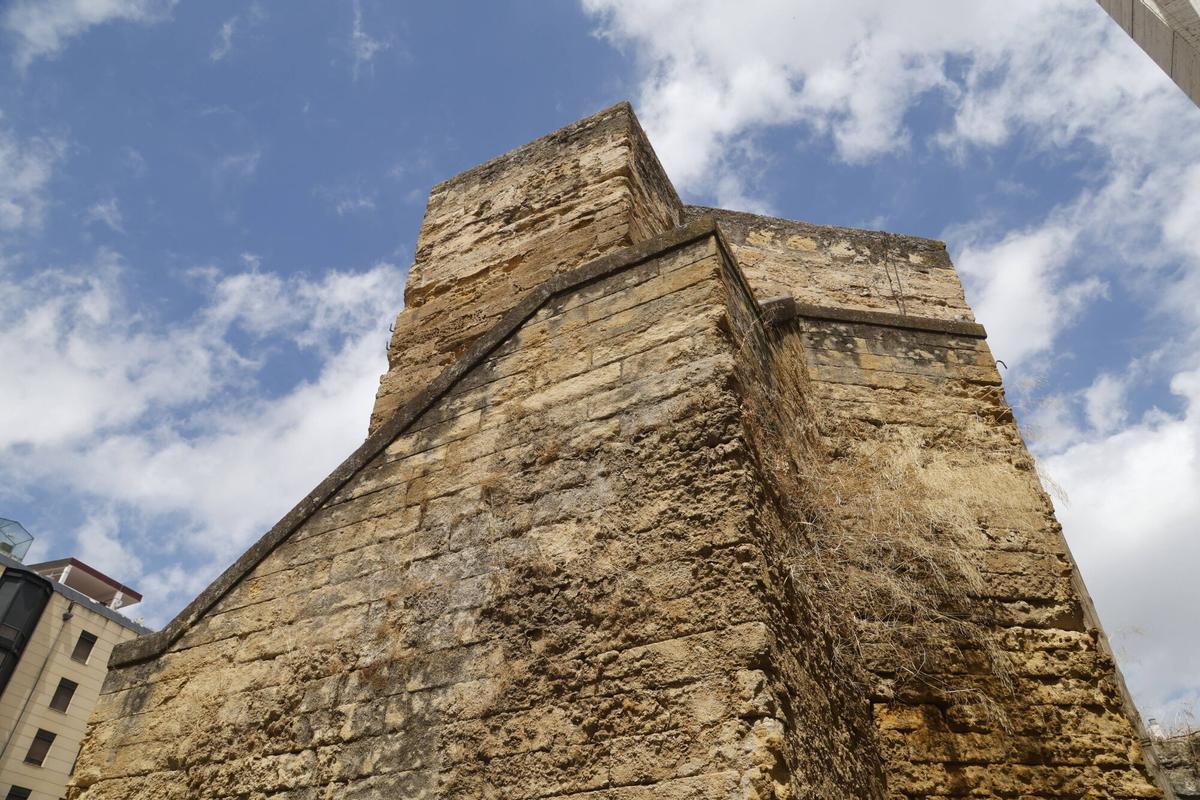 La torre de la Malmuerta, en imágenes