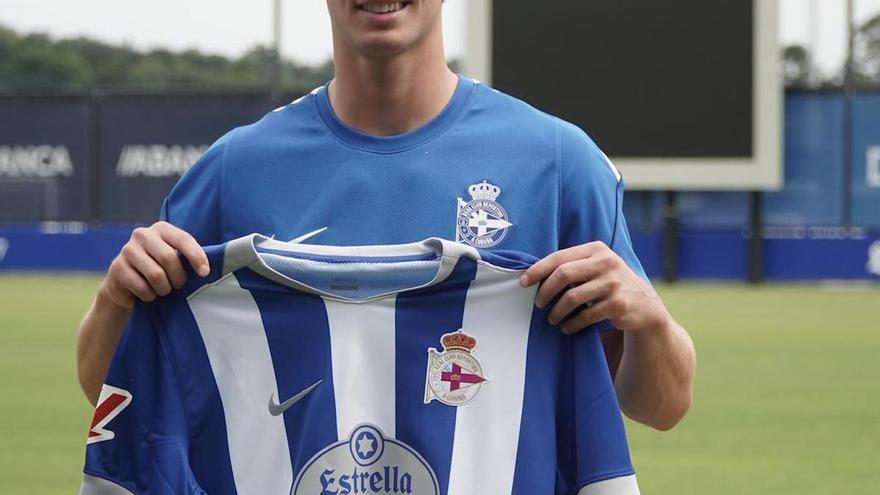 Presentación de Teun Gijselhart como nuevo jugador del Deportivo