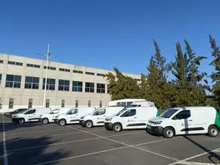 El SAS estrena 338 vehículos para renovar la flota de los centros de salud