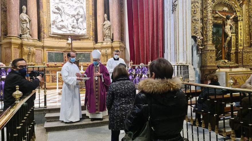 Miércoles de Ceniza en la Catedral.