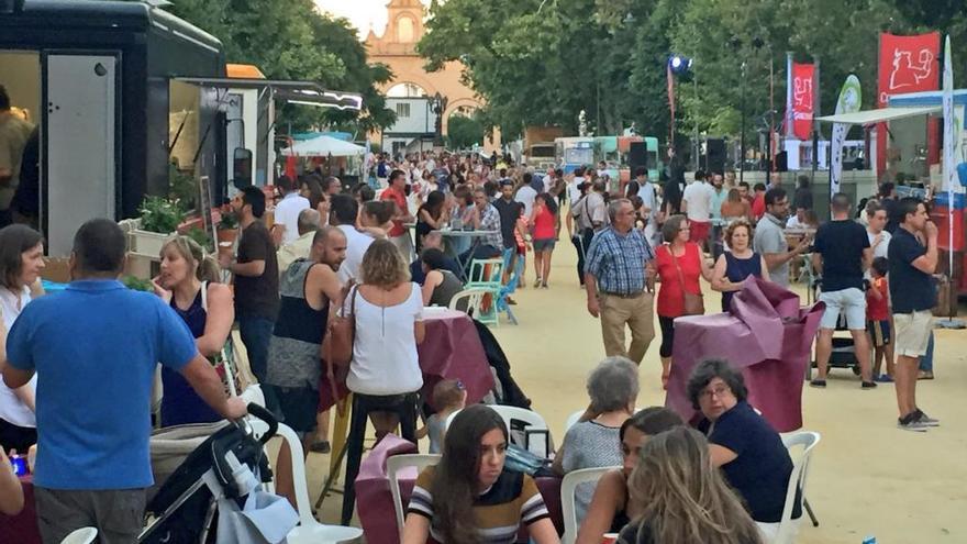 Una imagen de la primera edición del Festival de Food Trucks de Antequera.