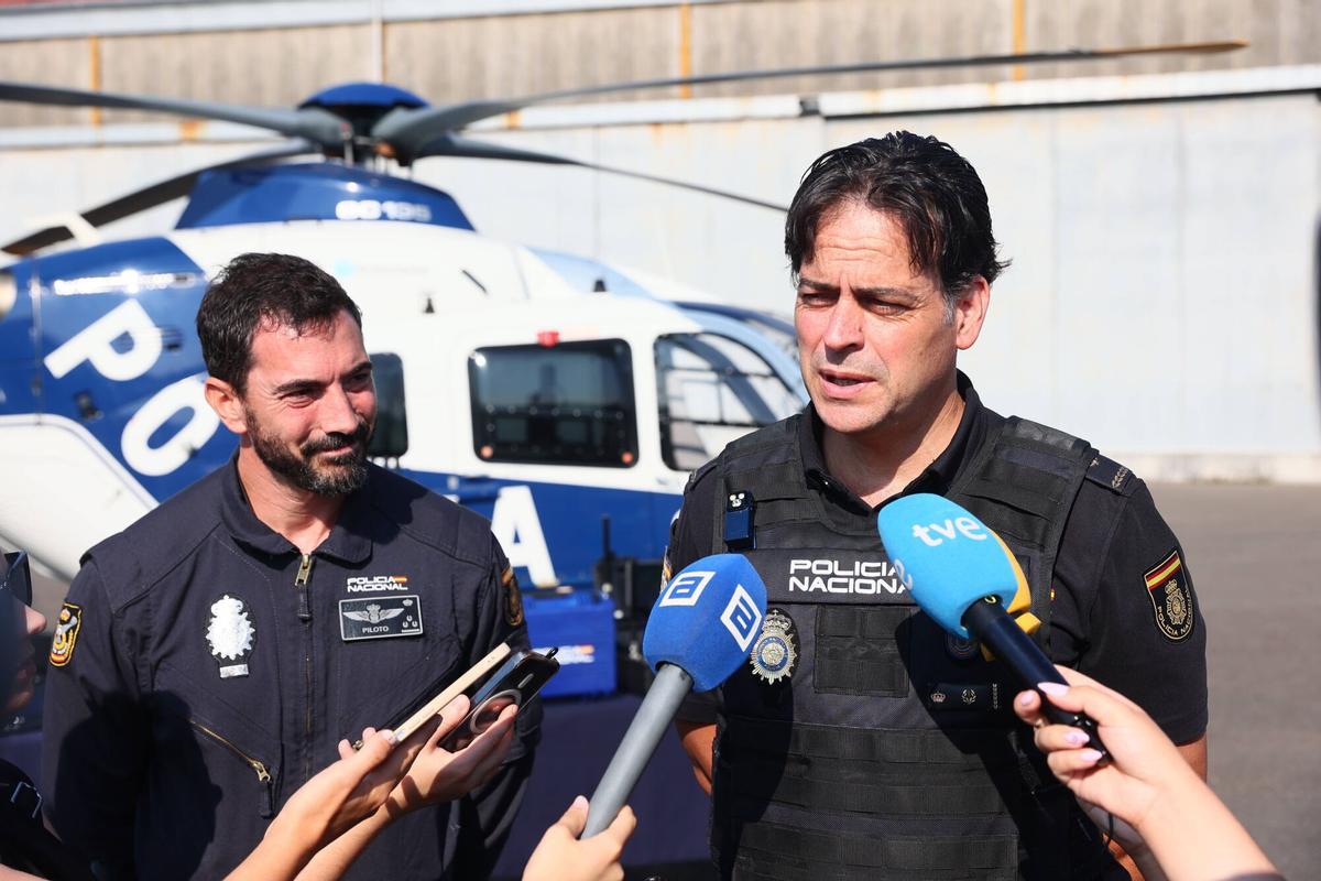 EN IMÁGENES: Los medios aéreos con los que la Policía Nacional vigila Asturias desde el cielo en verano EN IMÁGENES: Los medios aéreos con los que la Policía Nacional vigila Asturias desde el cielo en verano