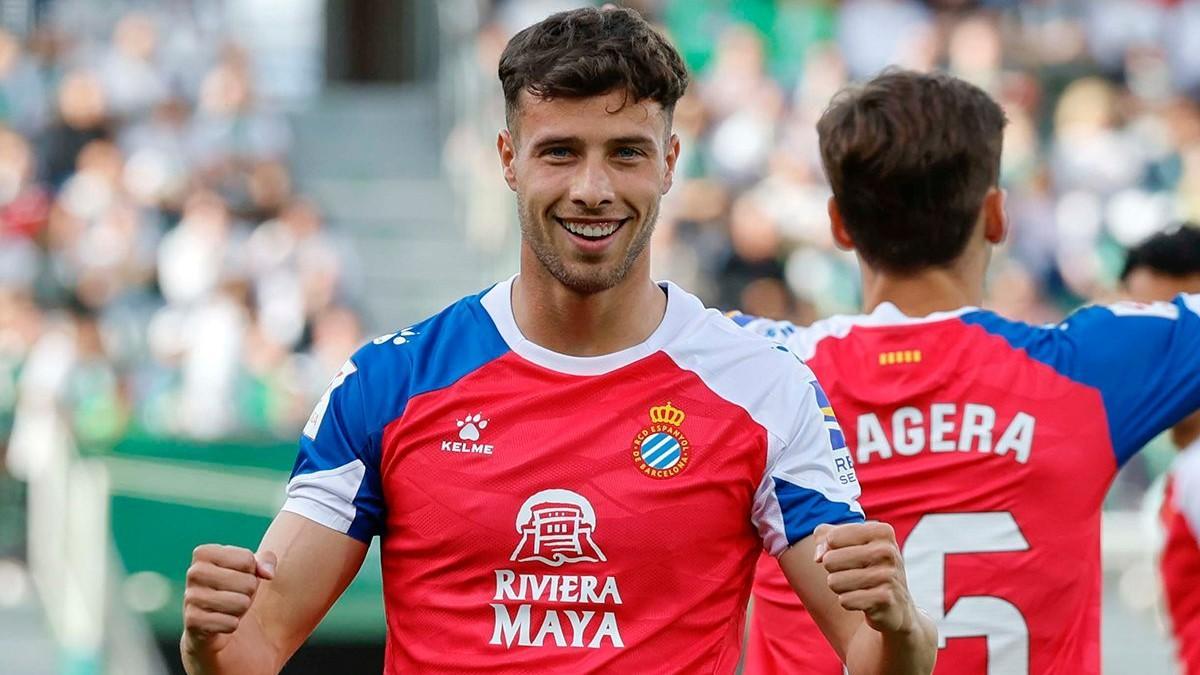 Puado, autor del primer gol en Elche