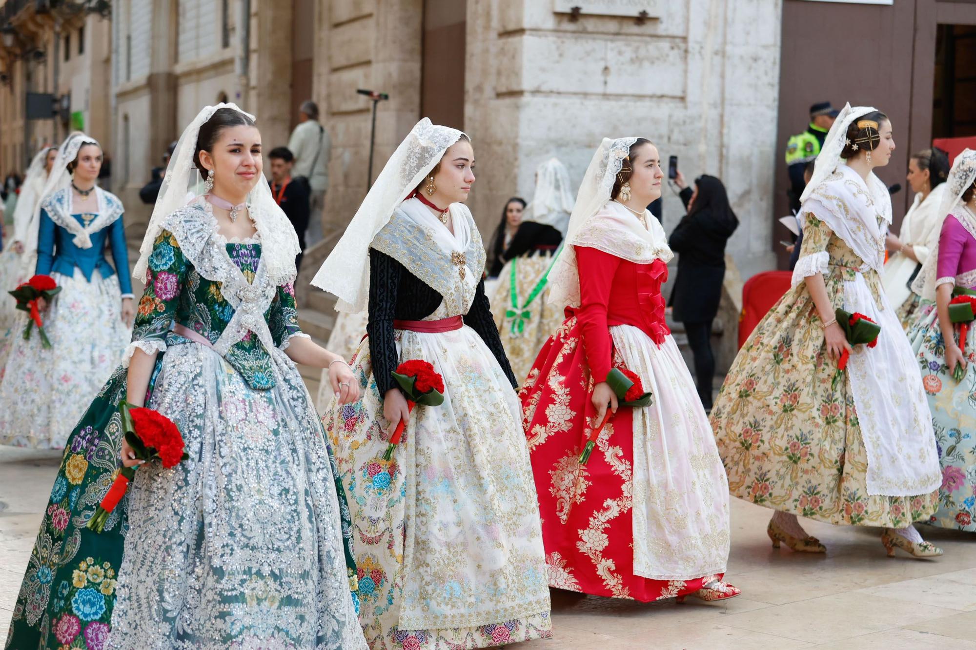 Búscate en el primer día de la Ofrenda en la calle San Vicente entre las 18:00 y las 19:00