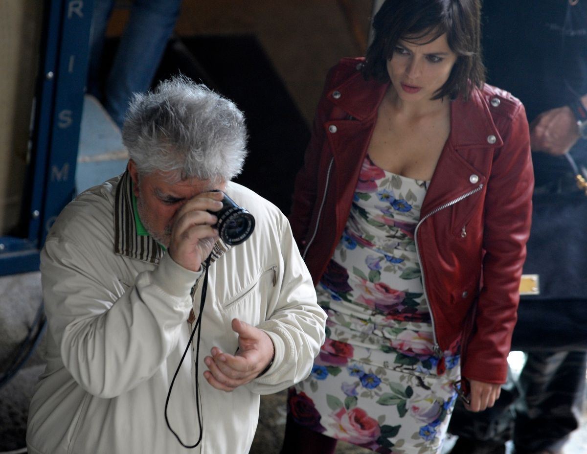 Almodóvar ha utilizado su propio domicilio como plató en varias de sus películas.
