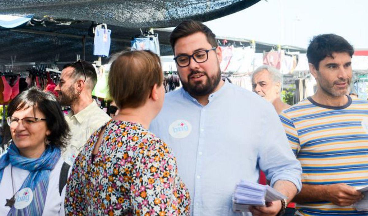 Rubén Pérez estuvo en el Casco Vello de Bouzas.