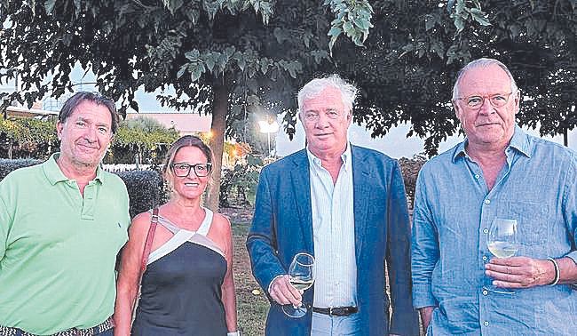 Xavi Bonet, Aurora García Jose Luis Roses e Ingasi Esteva.