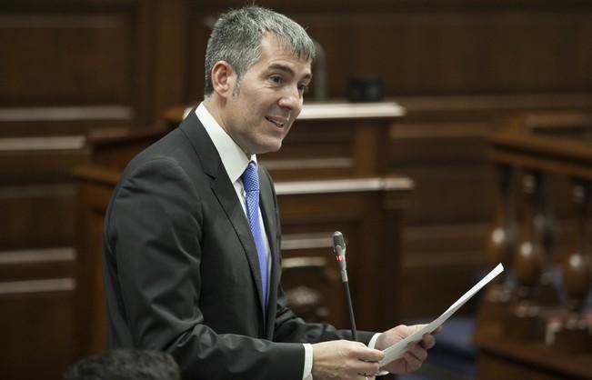 18/04/2017.CANARIAS POLITICA.Pleno del Parlamento de Canarias..Fotos: Carsten W. Lauritsen