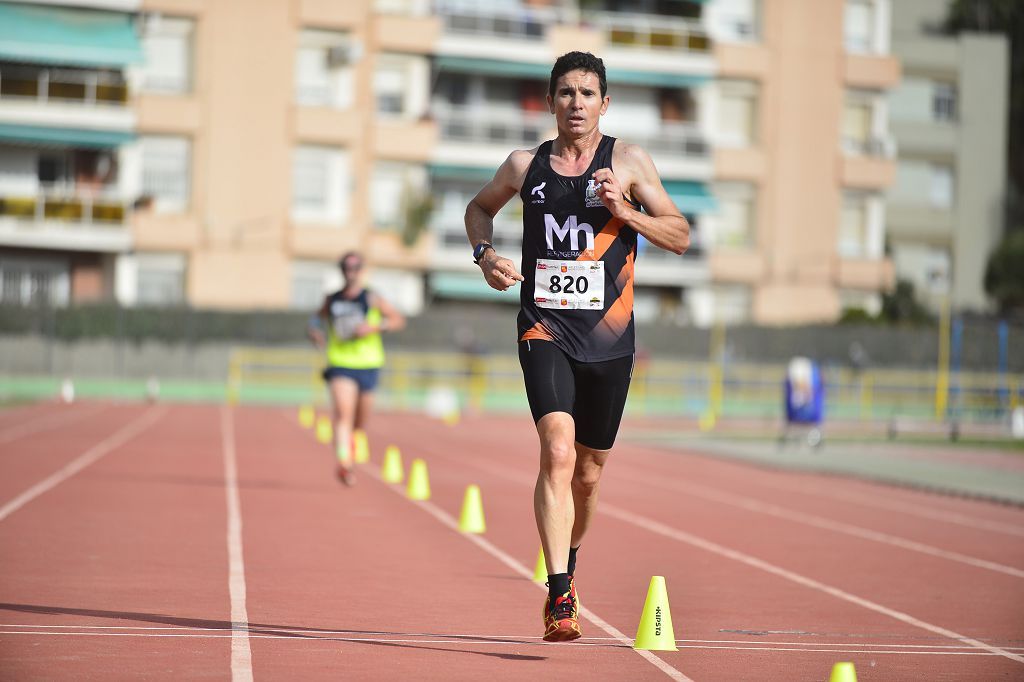 Pruebas de atletismo nacional en la pista de atletismo de Cartagena este domingo