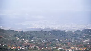 La ola de calor se prolonga hasta el miércoles y ya registra picos de más de 41 grados en Tasarte y Agüimes