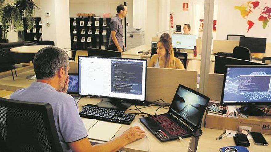 Castellón pierde 1.100 empresarios con asalariados en doce meses