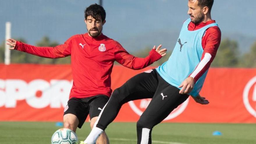 Stuani i Jairo durant l&#039;entrenament d&#039;avui del Girona