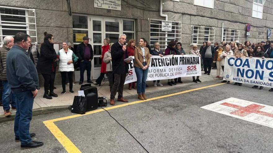 Moaña traslada su protesta de la sanidad a la marcha de Santiago y pone 4 autobuses