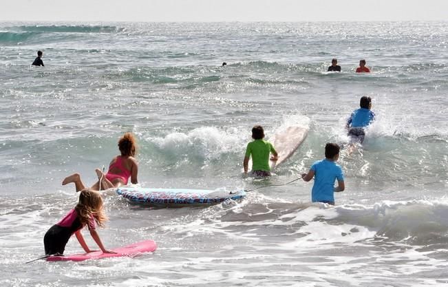 SURF PARA NIÑOS SALINETAS