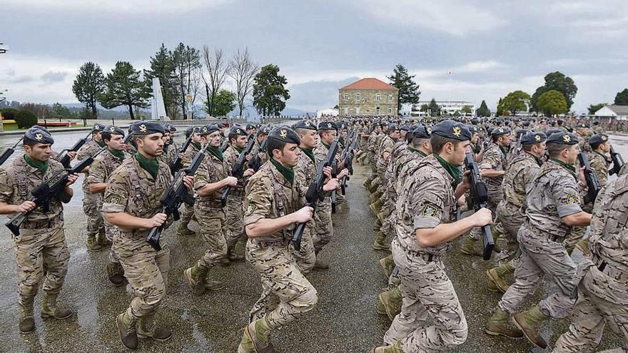 Soldados de la Brilat, durante un desfile en la base General Morillo. // Gustavo Santos