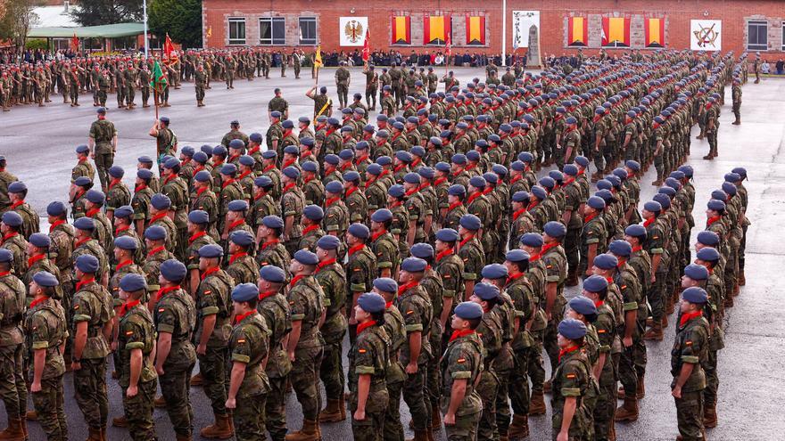 Cabo Noval despide hoy a 315 militares que se van de misión a Eslovaquia