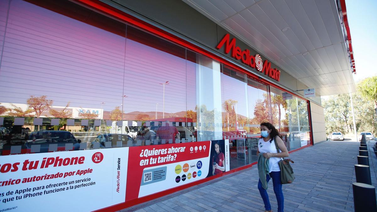 Nueva tienda de MediaMarkt en el centro comercial Los Patios de Azahara.