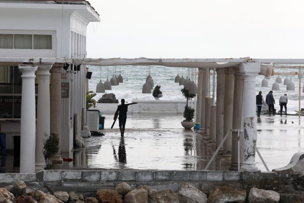 Temporal de viento y lluvia en Málaga