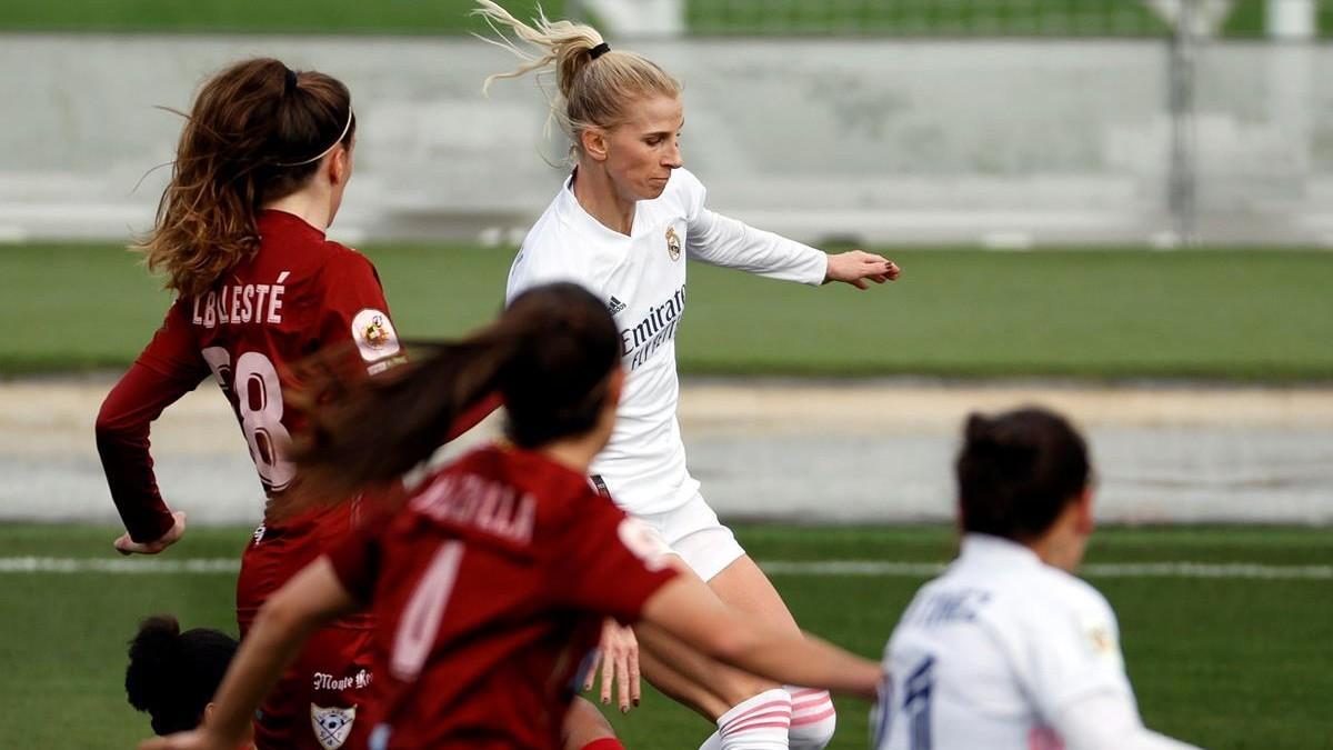 El fútbol femenino será profesional la próxima temporada