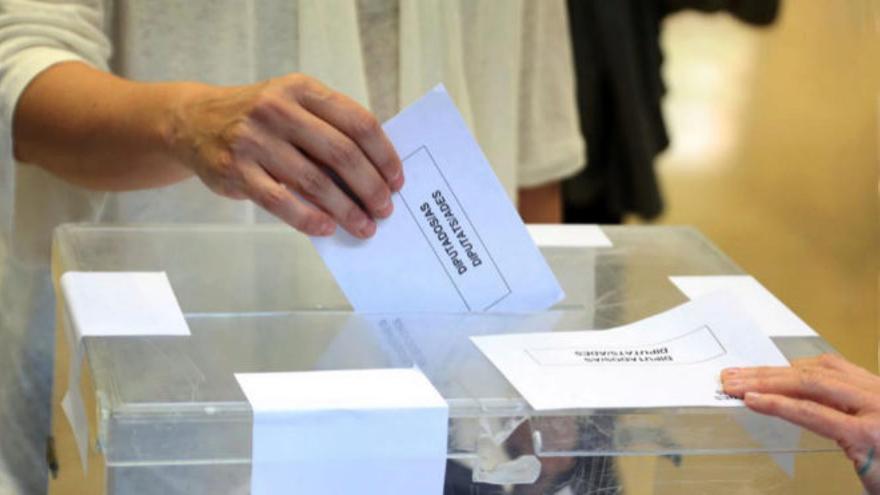 ¿Cuántos jóvenes valencianos votarán por primera vez el 28 M?