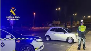 Multada con más de 200 euros cerca de Asturias por llevar la baliza v-16 pero no poner la v-10: la Guardia Civil intensifica la vigilancia antes del festivo de Semana Santa