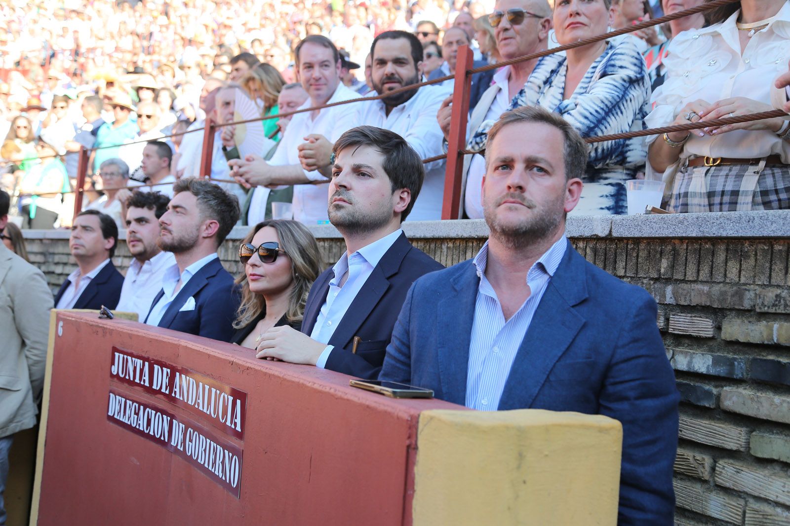 Román toma la alternativa y la puerta grande se abre para Roca Rey y Ortega