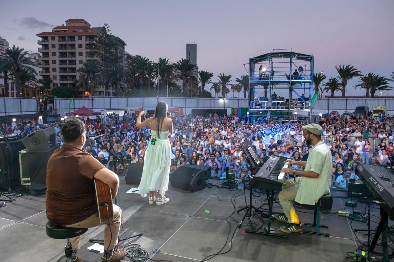 Miles de personas vibran en Santa Cruz de La Palma con la primera edición de LOS40 Capital Pop