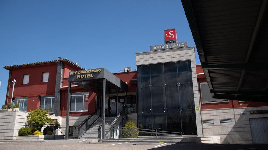 El hotel Rey Don Sancho, “arca de Noé” para enfermos con coronavirus en Zamora