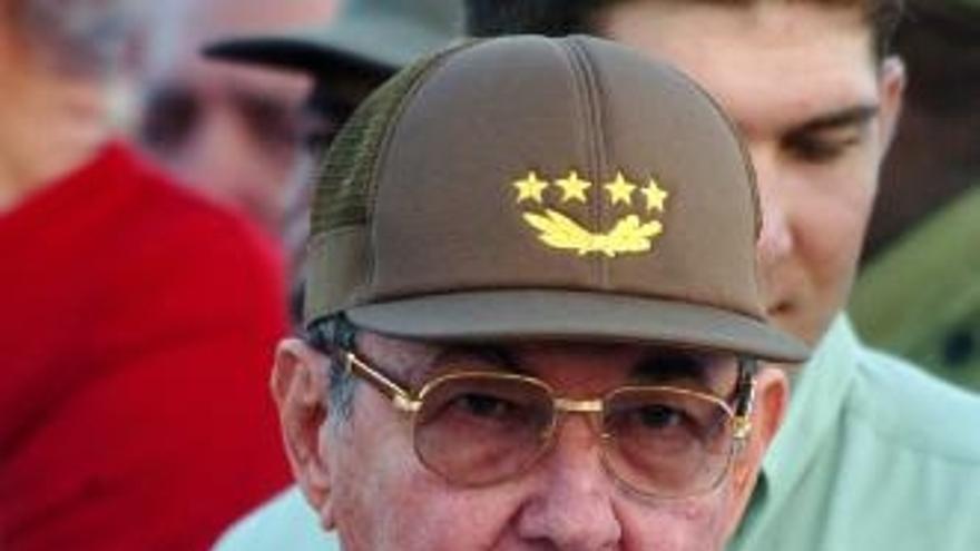 Foto de archivo del presidente cubano, Raúl Castro, quien anunció la conmutación de la pena de muerte de varios presos comunes, durante la celebración del VI Pleno del Comité Central del Partido Comunista de Cuba en la Habana.