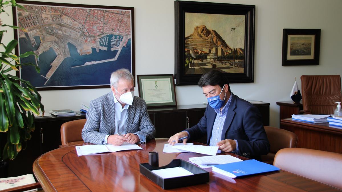 Gisbert y Barcala en una reunión de trabajo el año pasado