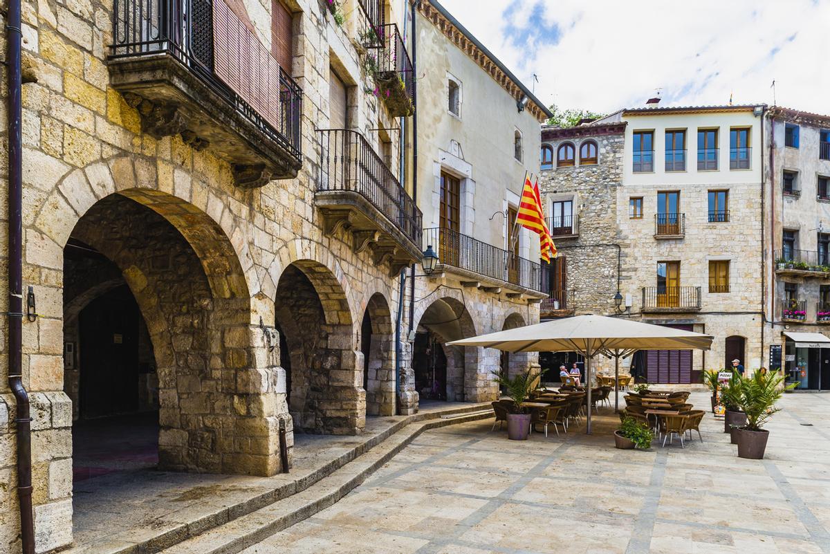 Besalú conserva mucha de la arquitectura medieval