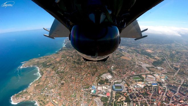 EN IMÁGENES: Las sorprendentes vistas de Gijón desde el Eurofighter