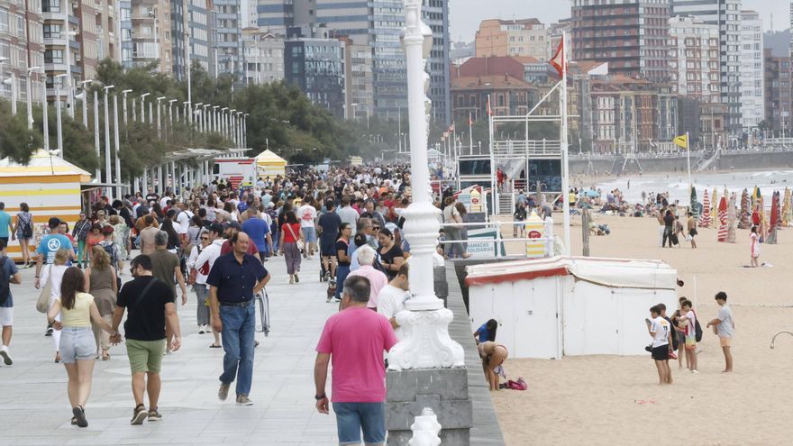Los hoteles &quot;se disparan&quot; con la Semana Grande de Gijón: &quot;Hay muchas cosas que hacer&quot;