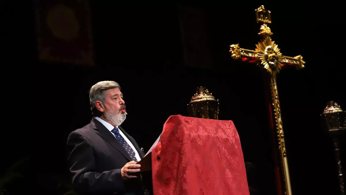 El pregón de Francisco Román Morales anticipa la Semana Santa de Córdoba